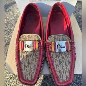 Vintage Dior Loafers! Size: 37.5
